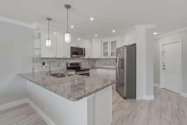 1218 Imperial Lake Road, West Palm Beach, FL 33413 Photo