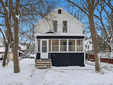 807 5th Street S, Moorhead, MN 56560