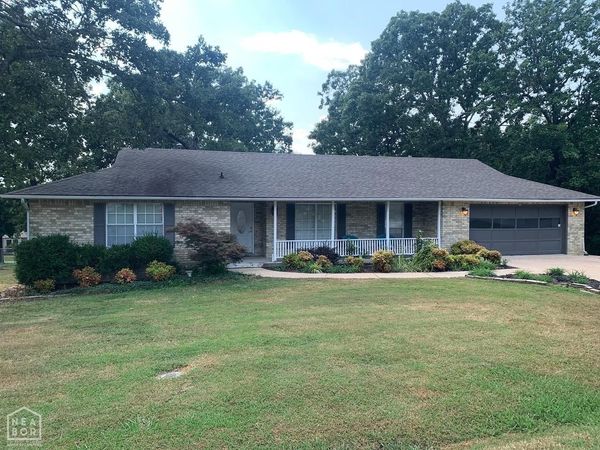 151 Fulbright Drive, Mountain Home, AR 72653