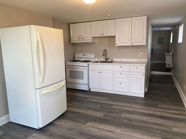 99 Mammoth Rd, Unit 1, Lowell, MA 01854