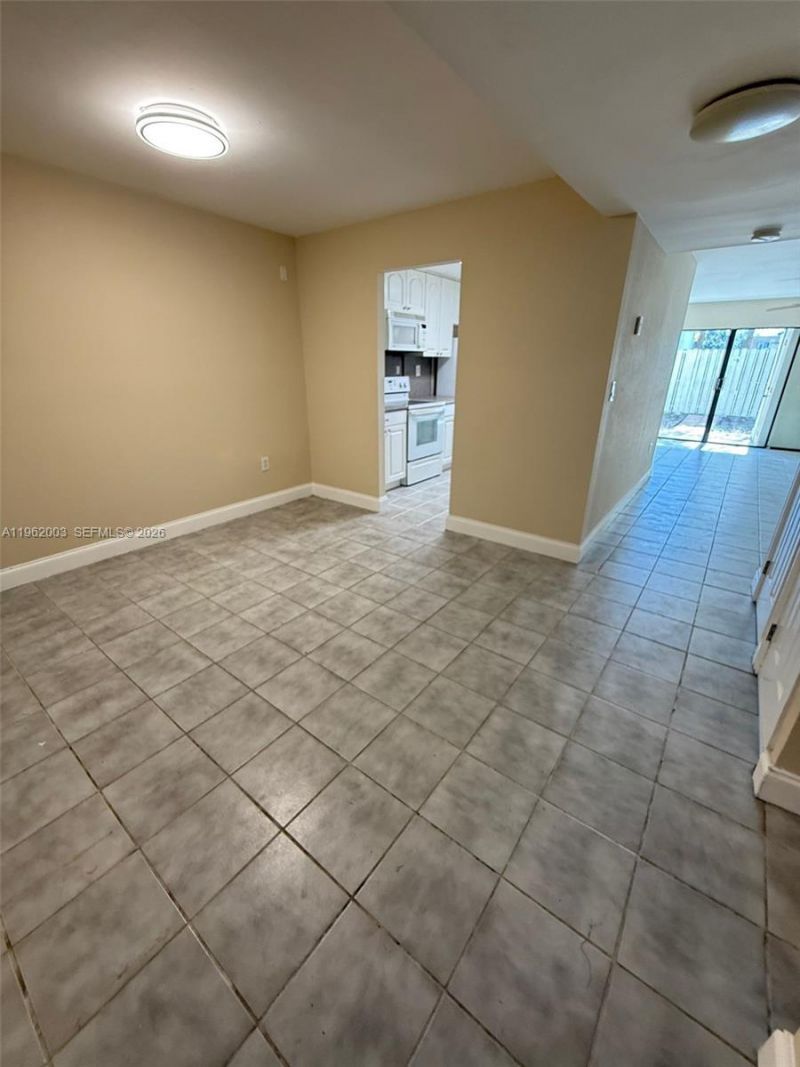 3326 Farragut St , Unit 6D, Hollywood, FL 33021 Photo
