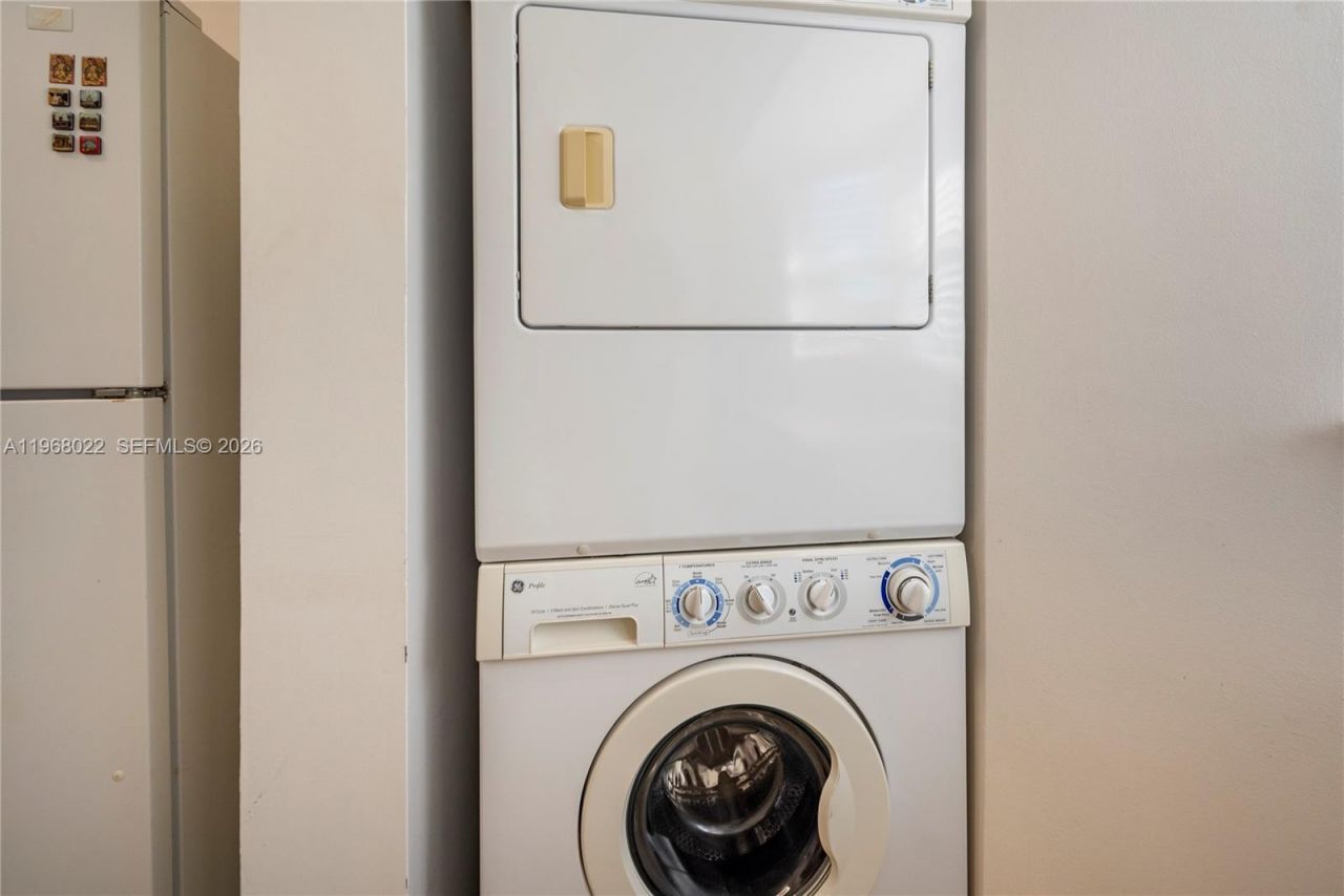 2151 NW 77th Way, Unit 203, Pembroke Pines, FL 33024 Photo