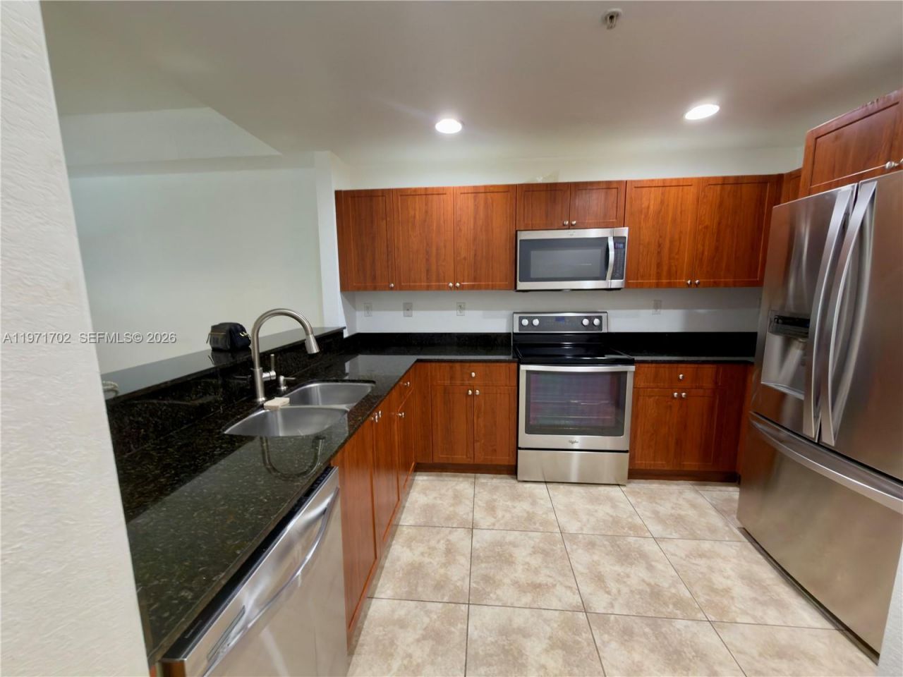 8999 NW 107th Ct, Unit 103-1, Doral, FL 33178 Photo