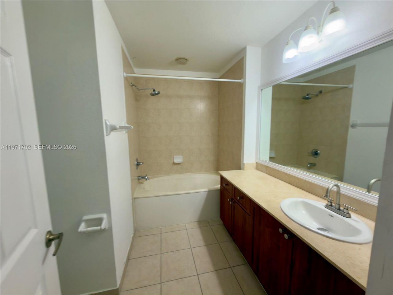8999 NW 107th Ct, Unit 103-1, Doral, FL 33178 Photo