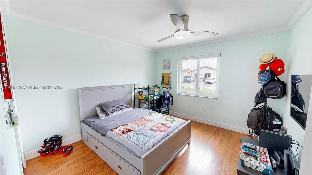 13821 SW 14th St, Miami, FL 33184 Photo