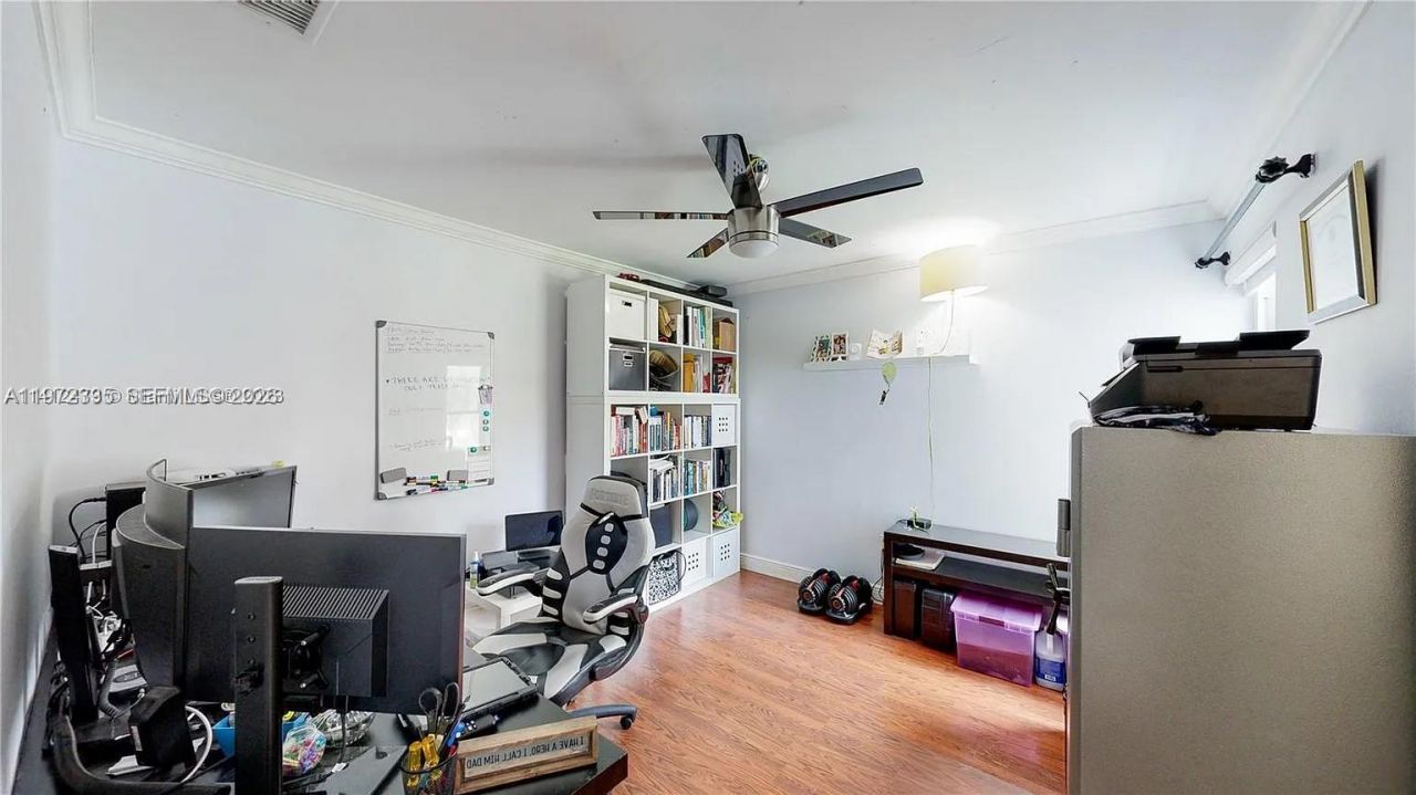 13821 SW 14th St, Miami, FL 33184 Photo