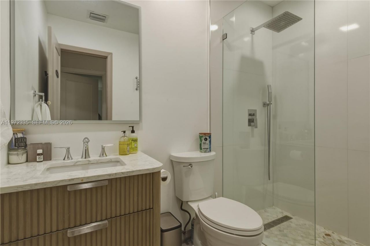 13821 SW 14th St, Miami, FL 33184 Photo