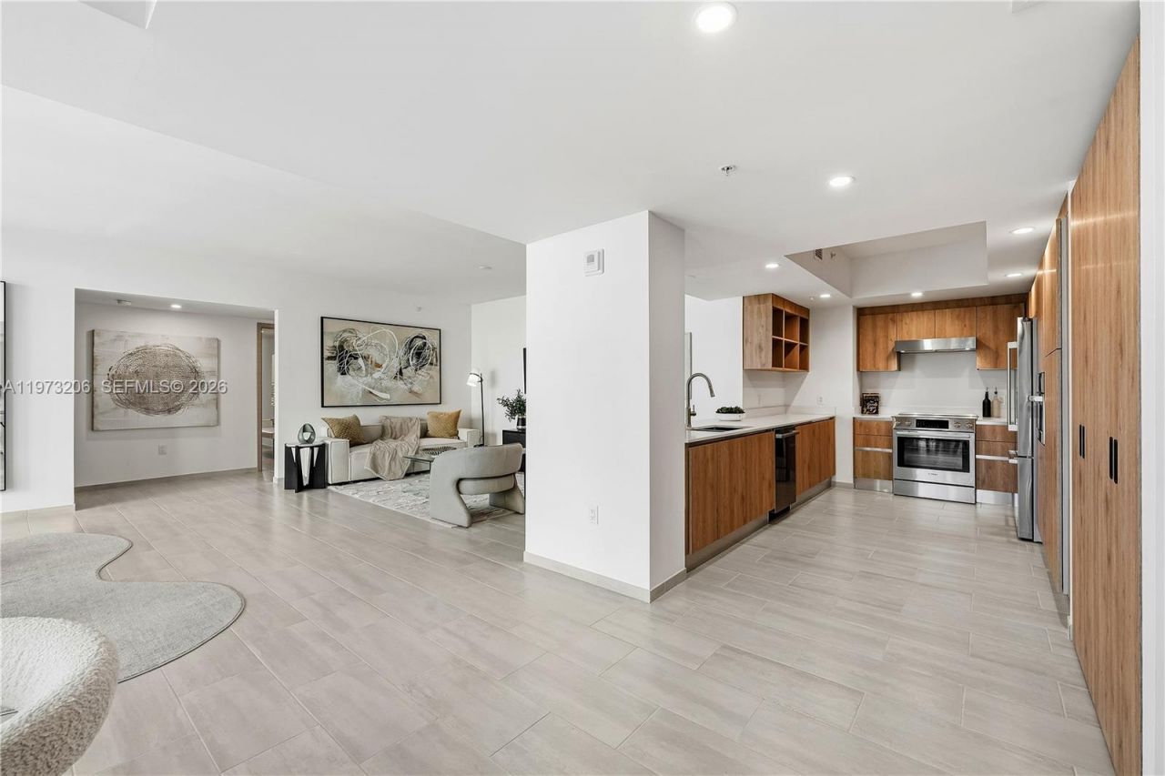 10281 W Bay Harbor Dr, Unit 202, Bay Harbor Islands, FL 33154 Photo