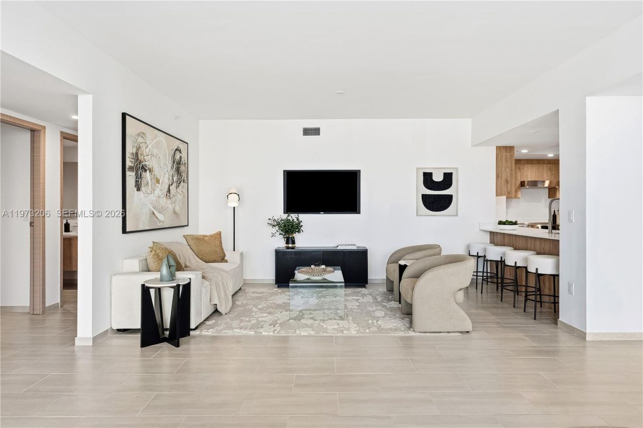 10281 W Bay Harbor Dr, Unit 202, Bay Harbor Islands, FL 33154 Photo
