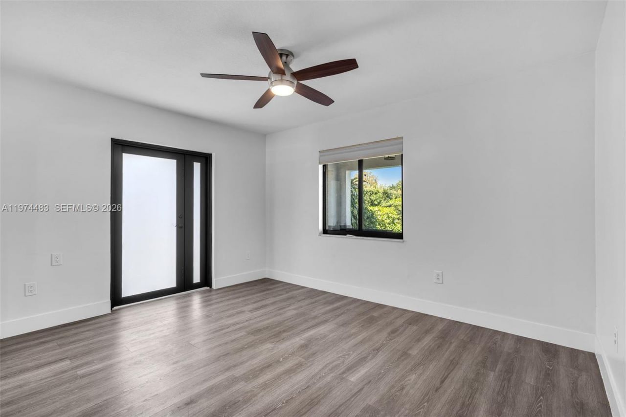 42 W 44th St, Hialeah, FL 33012 Photo