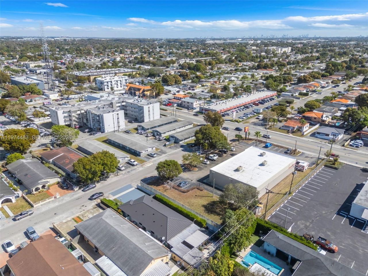 42 W 44th St, Hialeah, FL 33012 Photo