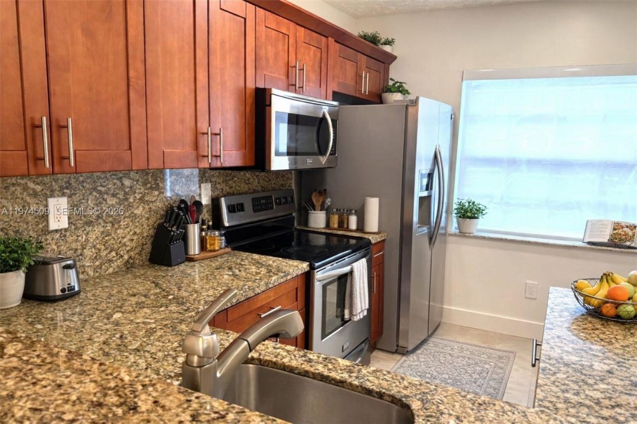 14224 SW 121st Pl, Unit 4, Miami, FL 33186 Photo