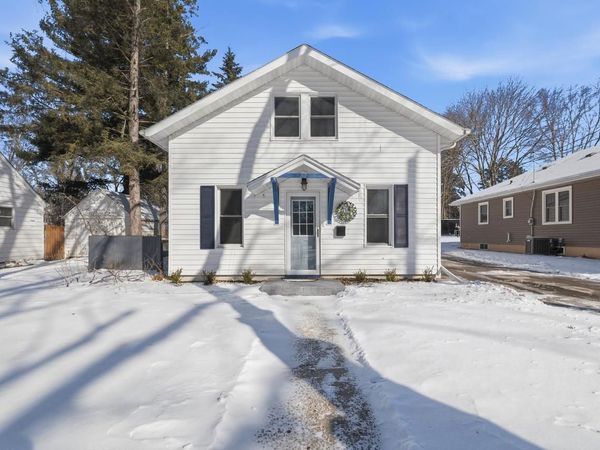 930 RHODE ISLAND STREET, Sturgeon Bay, WI 54235