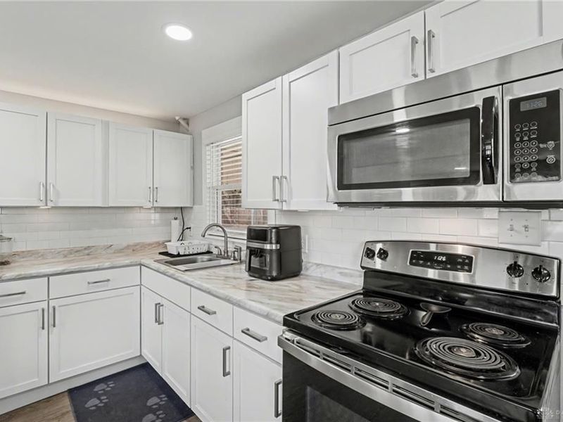 77 S Brown School Road, Vandalia, OH 45377 Photo 9