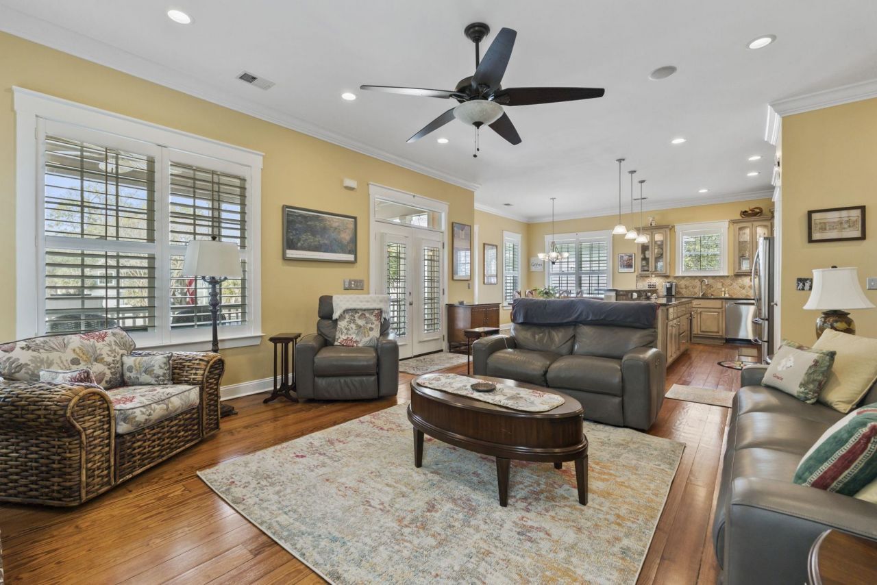 43 Cottage Dr. Photo 15