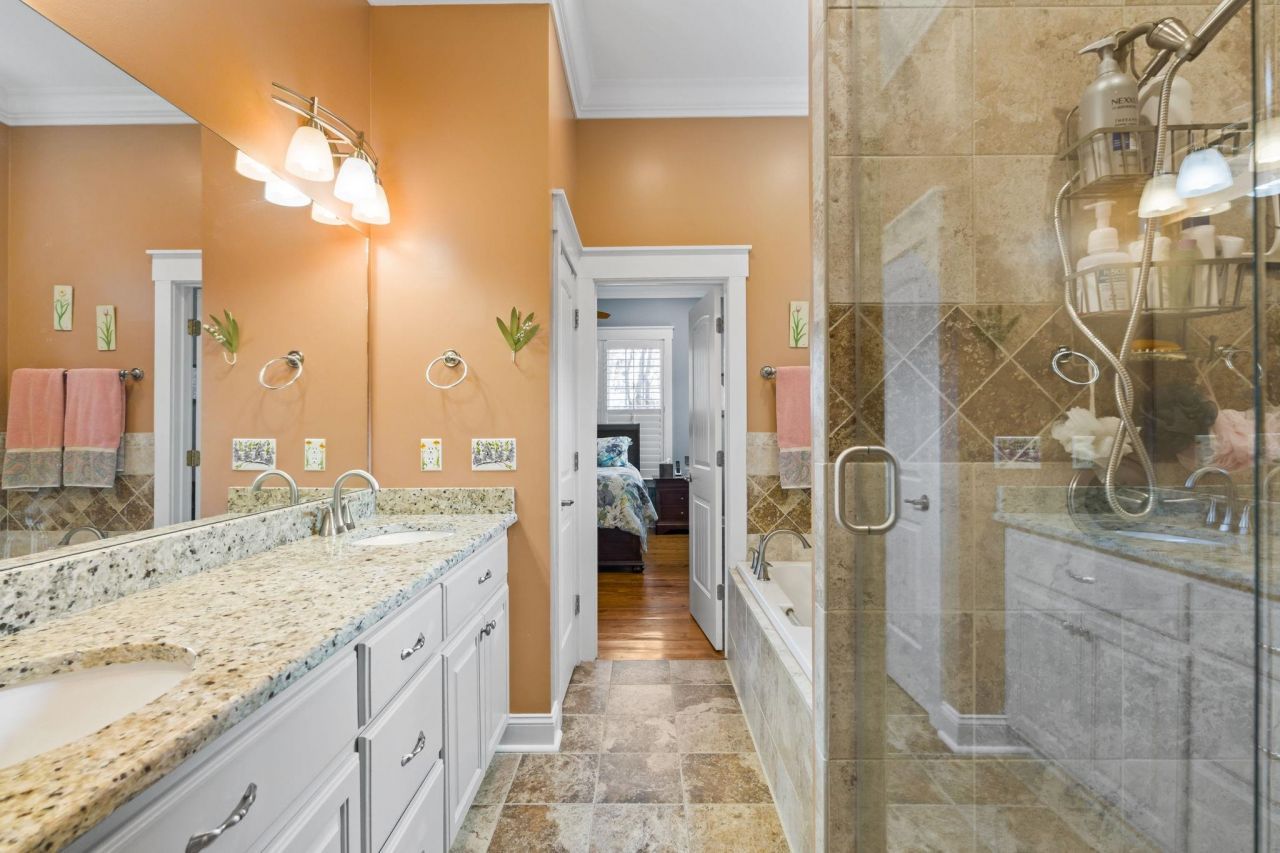 43 Cottage Dr.  Photo 19