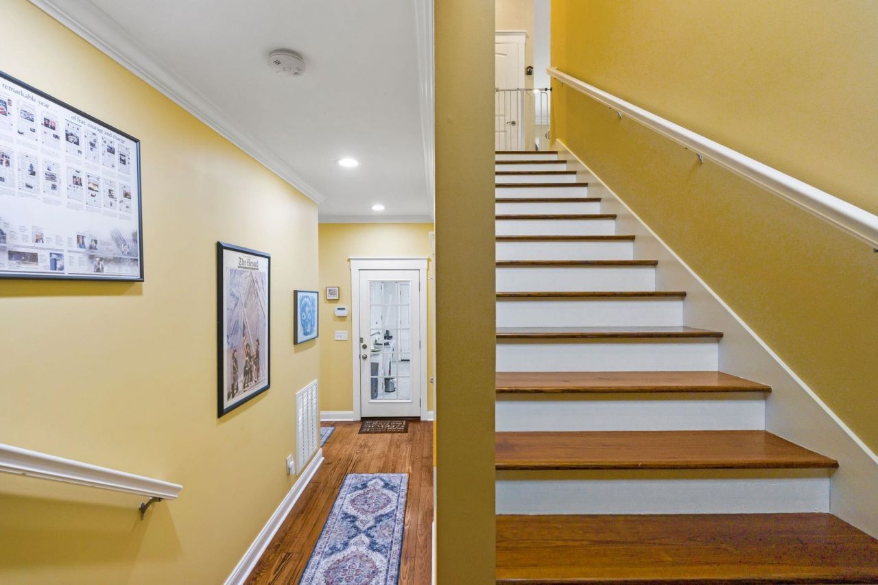 43 Cottage Dr. Photo 31