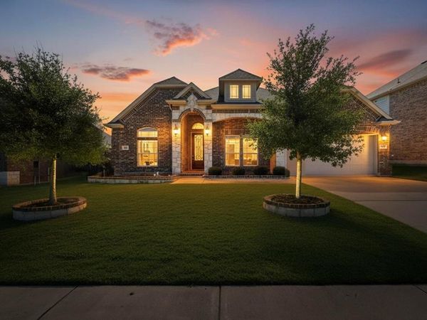 909 Foxtail Drive, Mansfield, TX 76063