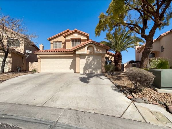 7848 Desert Bell Avenue, Las Vegas, NV 89128
