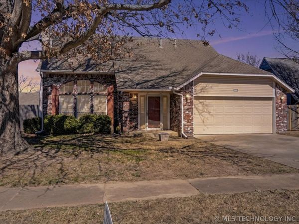 1312 W Honolulu Place , Broken Arrow, OK 74012