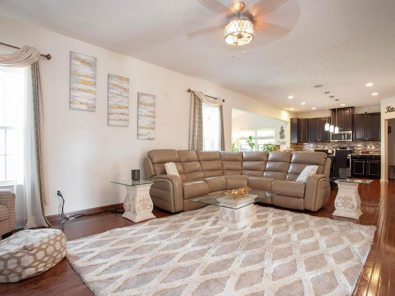 7318 Rising Hill Drive , Canal Winchester, OH 43110 Photo 12