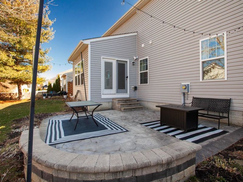 7318 Rising Hill Drive , Canal Winchester, OH 43110 Photo 4