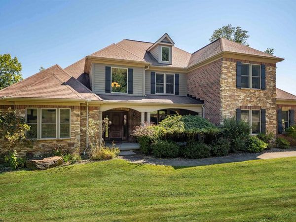 216 Mystic Drive, Morgantown, WV 26508