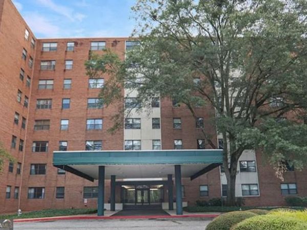 2965 Pharr Court South NW, Unit 709, Atlanta, GA 30305
