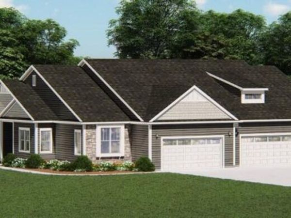 W253N6646 Heavenly COURT, Sussex, WI 53089