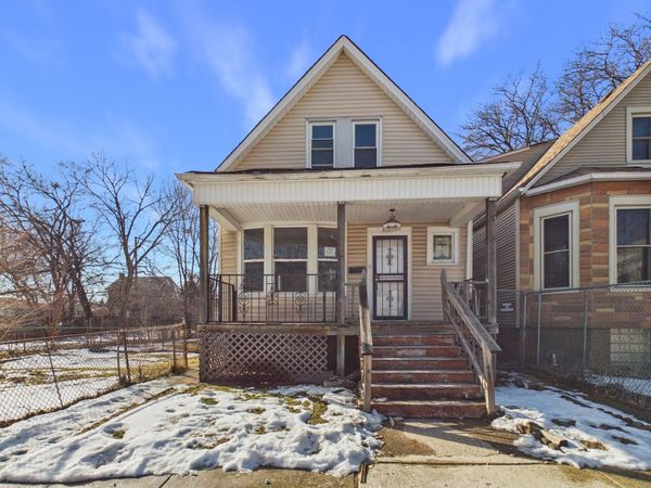 6206 S Winchester Avenue , Chicago, IL 60636
