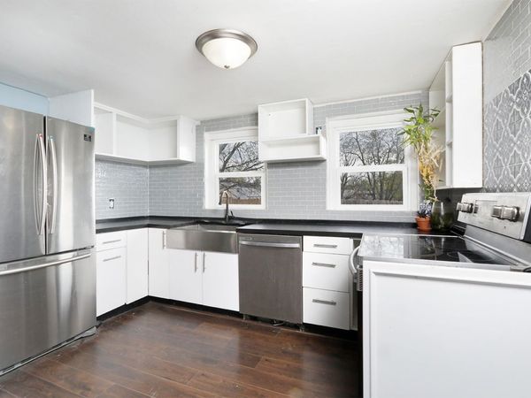 2009 63rd Street, Des Moines, IA 50322