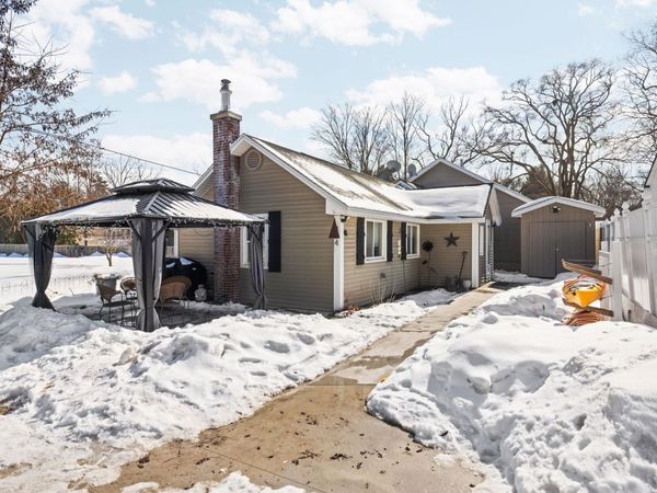 424 Sixteenth Street W, Unit 1, Traverse City, MI 49684