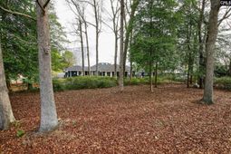 2951 Waverly Drive  photo 4