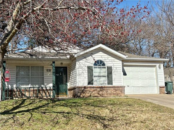 3182 Oakfield Street , Fayetteville, AR 72704