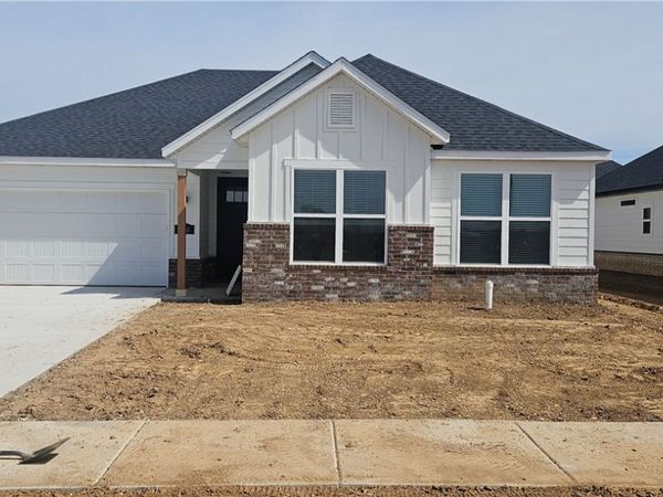 440 S Calico, Fayetteville, AR 72704
