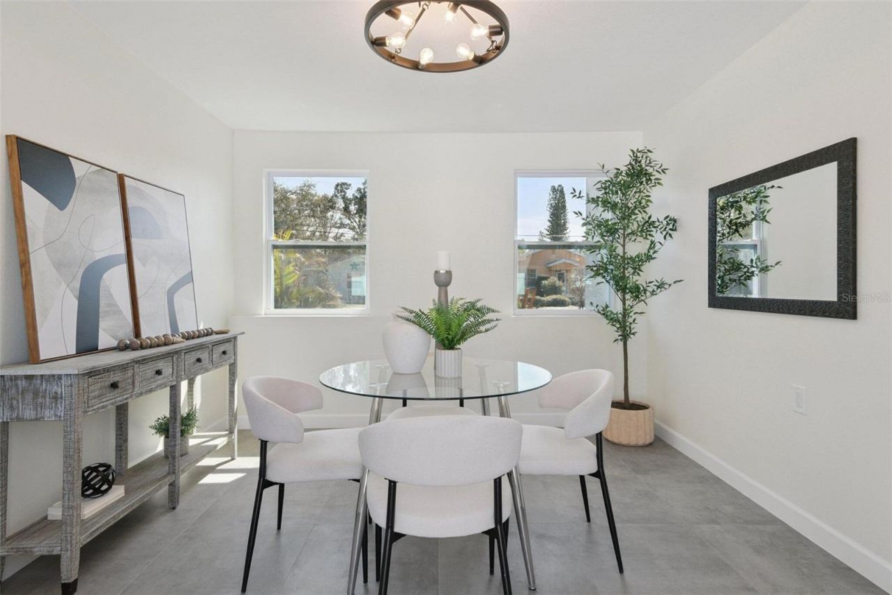 5921 15th Avenue S, Gulfport, FL 33707 Photo