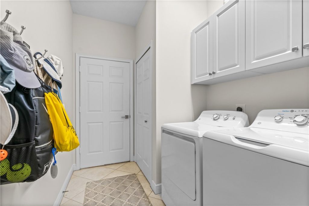 5850 Magnolia Lane, Unit 16, Vero Beach, FL 32967 Photo