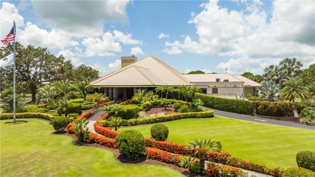 5850 Magnolia Lane, Unit 16, Vero Beach, FL 32967 Photo