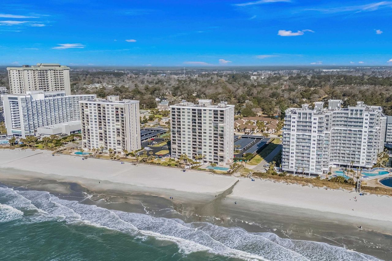 10200 Beach Club Dr.  Photo 29