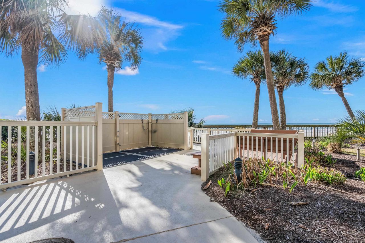 10200 Beach Club Dr.  Photo 35