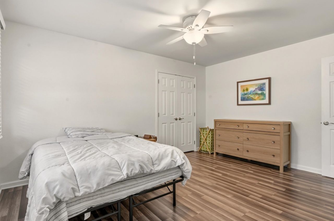 548 Juniper Dr.  Photo 14