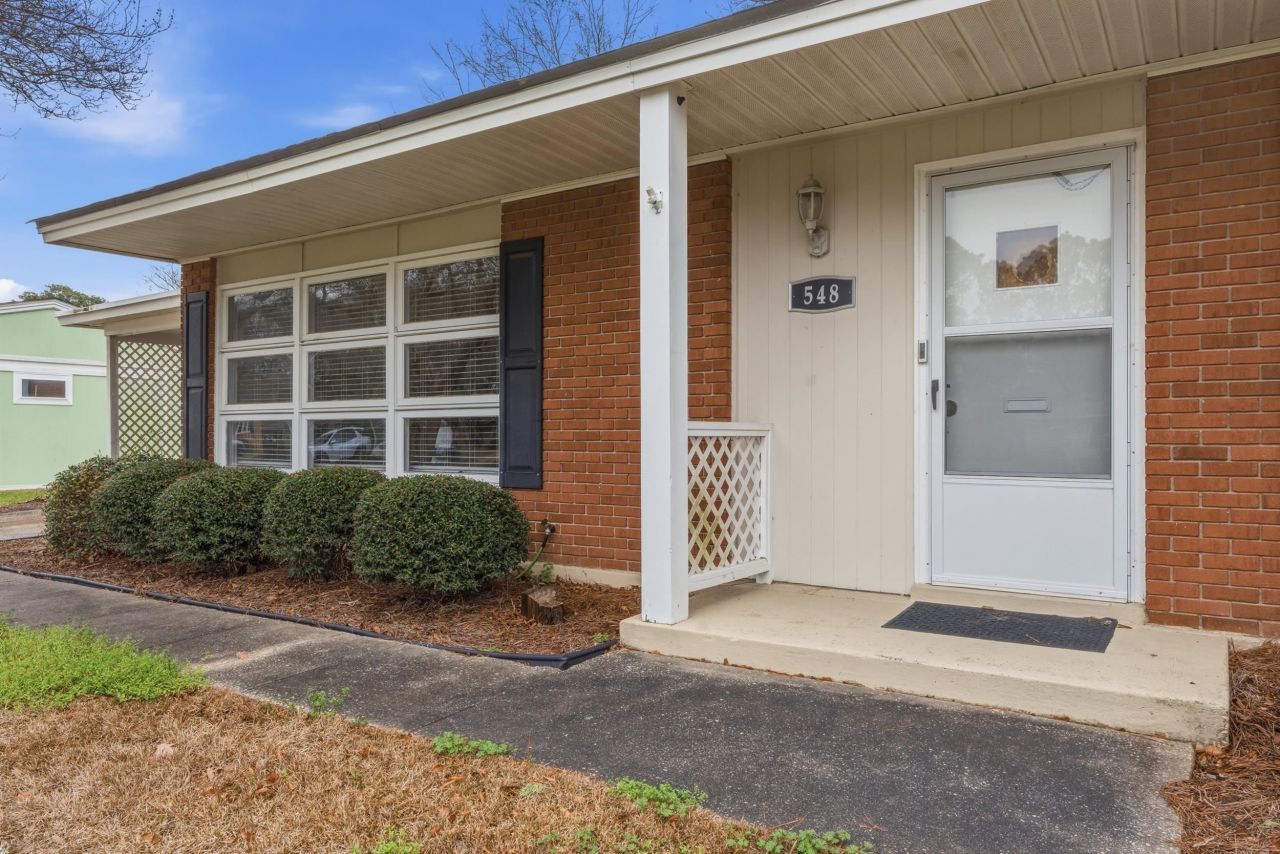 548 Juniper Dr.  Photo 21