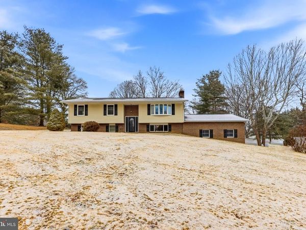 4693 SCOTSWORTH WAY, SYKESVILLE, MD 21784