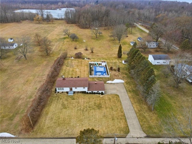 255 N Amboy Road , Conneaut, OH 44030 Photo 17