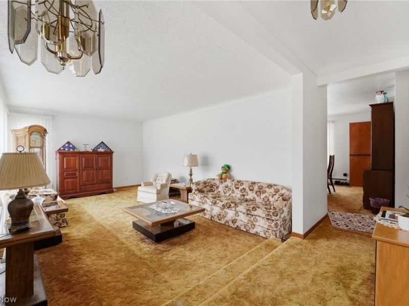 255 N Amboy Road , Conneaut, OH 44030 Photo 4