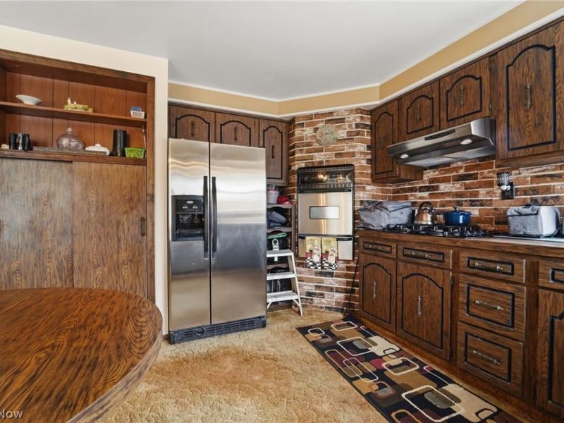 255 N Amboy Road , Conneaut, OH 44030 Photo 6