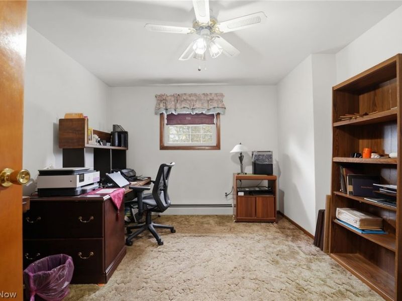 255 N Amboy Road , Conneaut, OH 44030 Photo 8