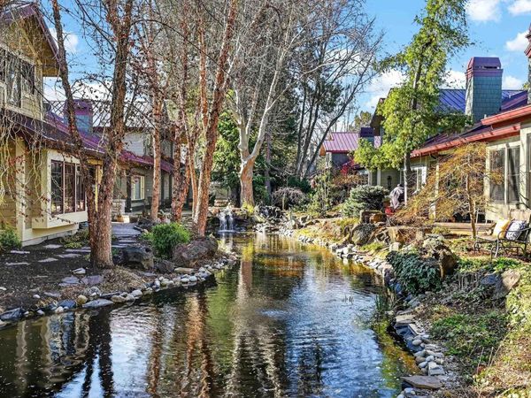 3646 N Ambergina Lane, Boise, ID 83703