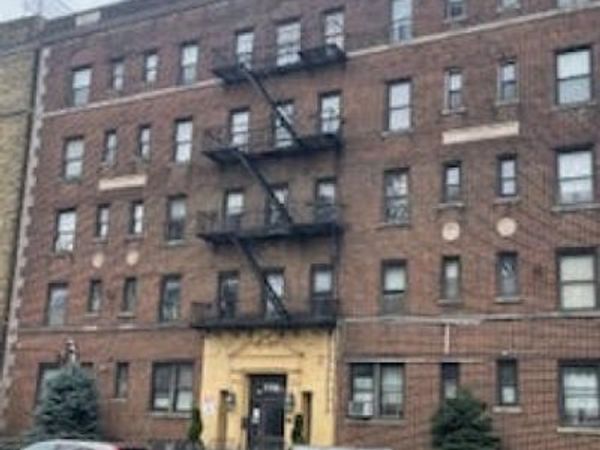 1116 Anna St, Unit 5H, Elizabeth, NJ 07201