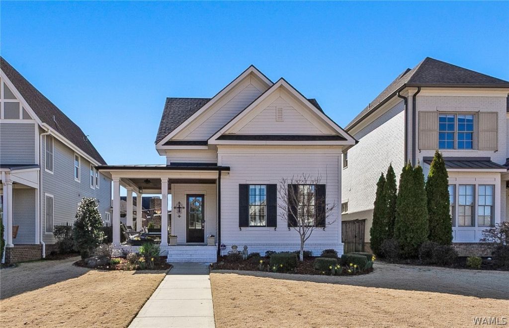 5370 Savannah Avenue  primary photo